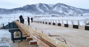 Завершилось строительство моста через реку Каярлык