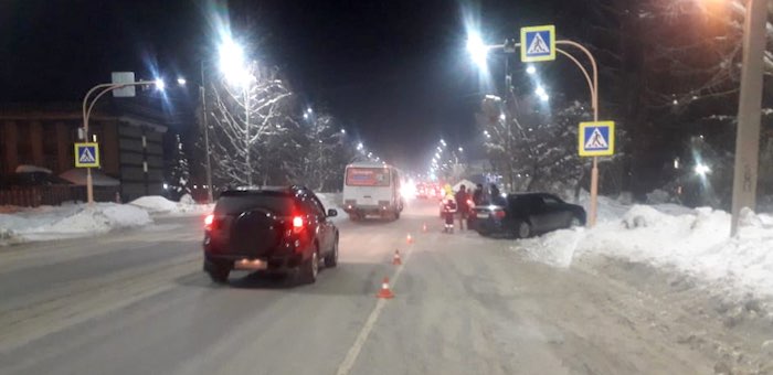 Два ребенка попали под колеса машин за минувшие сутки