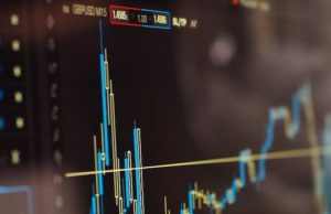 Обманули дважды: пенсионер, решивший заработать на бирже, потерял почти 200 тыс. рублей Обманули дважды: пенсионер, решивший заработать на бирже, потерял почти 200 тыс. рублей