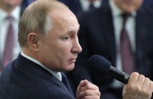 Владимир Путин признался, что любит чай из алтайских трав Владимир Путин признался, что любит чай из алтайских трав