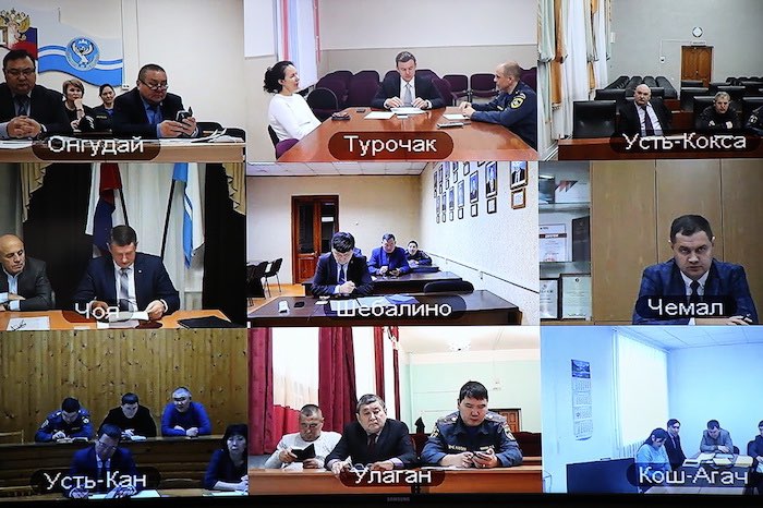 Устранение последствий снегопада обсудили в правительстве республики