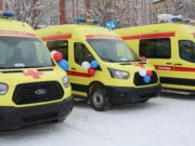Районы получили автомобили скорой помощи и школьные автобусы Районы получили автомобили скорой помощи и школьные автобусы