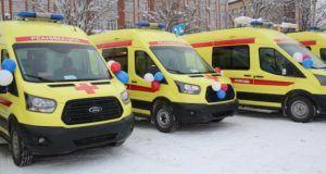 Районы получили автомобили скорой помощи и школьные автобусы