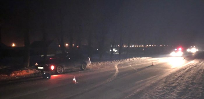 Восьмилетний мальчик попал под колеса иномарки