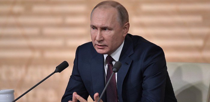 Владимир Путин в прямом эфире пообещал помочь школе №7