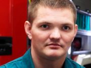 «Пока все просто стояли рядом»: пожарный спас человека с ножевым ранением от смерти Пожарный спас человека с ножевым ранением от смерти
