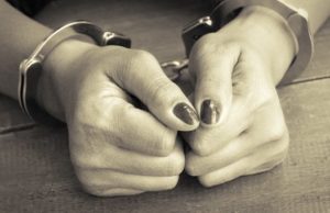Суд смягчил приговор женщине, до смерти избившей своего четырехмесячного ребенка Суд смягчил приговор женщине, до смерти избившей своего четырехмесячного ребенка