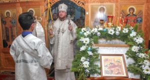 Православные христиане на Алтае отмечают Рождество Христово