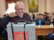 «Перестаньте позорить наш район!» Чемальских депутатов призвали отказаться от мандатов «Перестаньте позорить наш район!» Чемальских депутатов призвали отказаться от мандатов