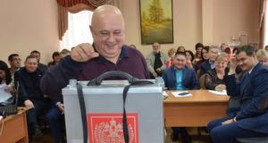 «Перестаньте позорить наш район!» Чемальских депутатов призвали отказаться от мандатов «Перестаньте позорить наш район!» Чемальских депутатов призвали отказаться от мандатов