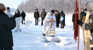 Православные готовятся к празднику Крещения