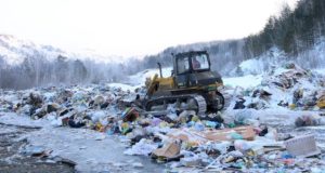 Власти планируют закрыть мусорный полигон в Черемшанке