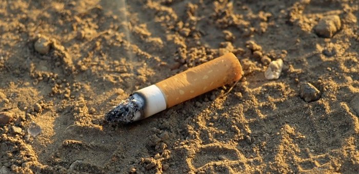 Пьяный мужчина убил пожилого соседа из-за отказа угостить сигаретой
