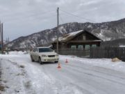 Восьмилетний мальчик выскочил под колеса автомобиля в Верх-Черге Восьмилетний мальчик выскочил под колеса автомобиля в Верх-Черге