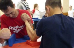Спортсмен из Кош-Агачского района принял участие в чемпионате России по армрестлингу Спортсмен из Кош-Агачского района принял участие в чемпионате России по армрестлингу