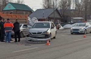 Маленькая пассажирка госпитализирована после столкновения автомобилей в Майме