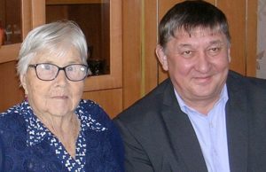 Ветеранам вручают медали «75 лет Победы в Великой Отечественной войне» Ветеранам вручают медали «75 лет Победы в Великой Отечественной войне»