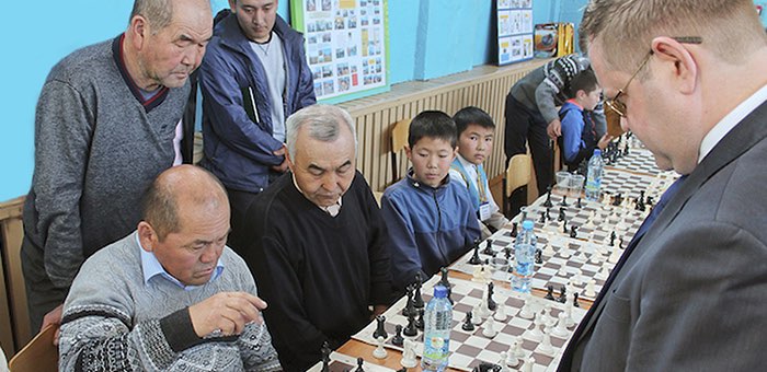 Турнир по шахматам памяти Александра Тобоева пройдет в Шебалино