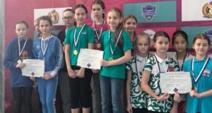 Юные пловцы из Республики Алтай успешно вступили на соревнованиях в Новосибирске