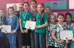 Юные пловцы из Республики Алтай успешно вступили на соревнованиях в Новосибирске