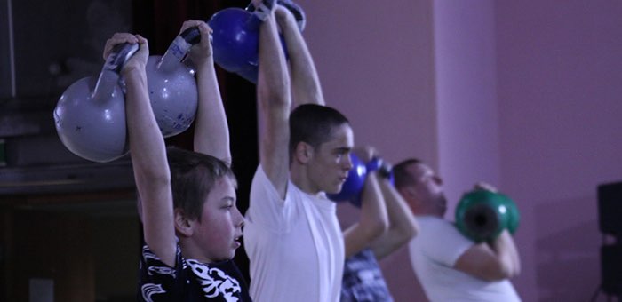 Турнир по гиревому спорту в Майме собрал более сотни участников