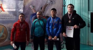 Спортсмены с Алтая стали призерами первенства Сибири по греко-римской борьбе