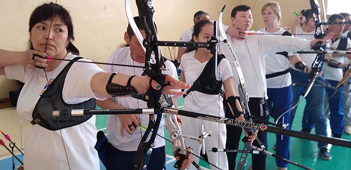 Соревнования по стрельбе из лука прошли в Горно-Алтайске