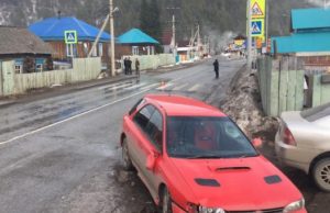 В Усть-Мунах двух девочек сбили на пешеходном переходе В Усть-Мунах двух девочек сбили на пешеходном переходе