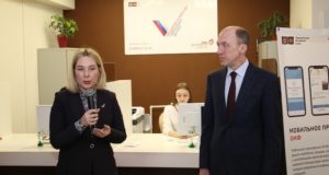 Первое в Сибири окно «ОНФ. Помощь» открылось в горно-алтайском МФЦ