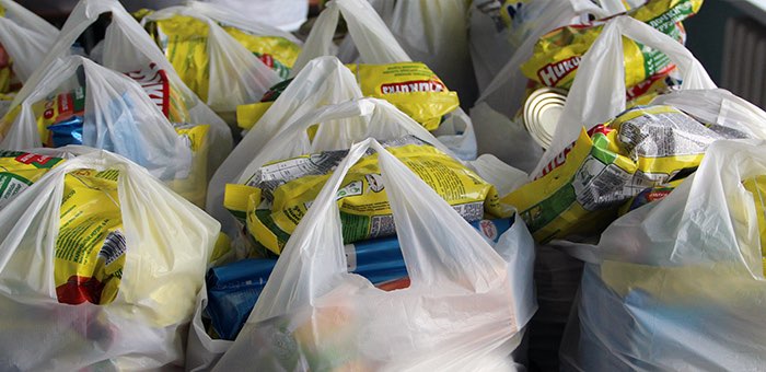 1390 школьников в Майминском районе получат продуктовые наборы