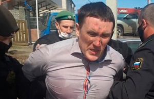 Депутата Кухтуекова после стычки с приставами увезли в психиатрию