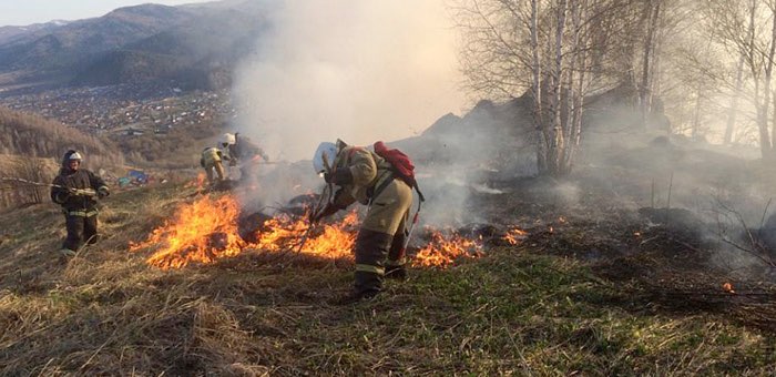Виновника пожара в районе Бочкаревки привлекли к ответственности