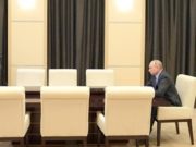 Путин на примере Республики Алтай призвал не грести все регионы «под одну гребенку» Путин на примере Республики Алтай призвал не грести все регионы «под одну гребенку»