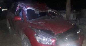 Автомобиль Toyota RAV 4 упал с моста на дороге к Большому Яломану