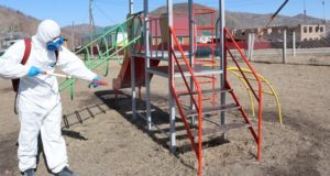 В Усть-Канском районе провели дезинфекцию общественных мест