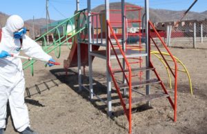 В Усть-Канском районе провели дезинфекцию общественных мест