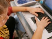 Извращенец приставал к детям в соцсетях Извращенец приставал к детям в соцсетях