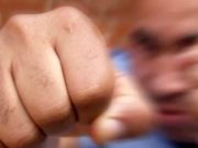 Житель Алферово заподозрил жену в измене и сломал нос соседу Житель Алферово заподозрил жену в измене и сломал нос соседу