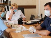 Следователи начали проверку по поводу стимулирующих выплат медикам Следователи начали проверку по поводу стимулирующих выплат медикам