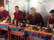 Алтайские ламы проводят семидневный молебен против коронавируса Алтайский ламы проводят семидневный молебен против коронавируса