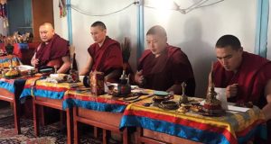 Алтайский ламы проводят семидневный молебен против коронавируса