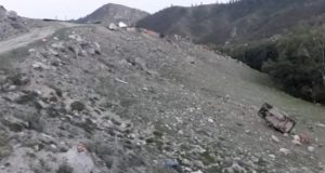Две похожие аварии: автомобили перевернулись, водители госпитализированы Две похожие аварии: автомобили перевернулись, водители госпитализированы
