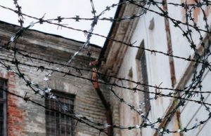 50-летний насильник-рецидивист отправится в колонию строгого режима 50-летний насильник-рецидивист отправится в колонию строгого режима