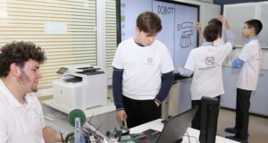 «Кванториум-04» вошел в число лучших детских технопарков страны