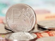 Семьи с детьми до 16 лет получат дополнительно по 10 тысяч рублей на ребенка