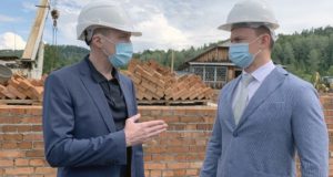 Олег Хорохордин поручил ускорить строительство детского сада в Бийке
