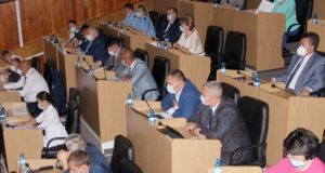 Принят закон об исполнении бюджета 2019 года Принят закон об исполнении бюджета 2019 года