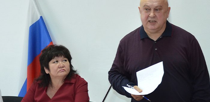 За чей счет банкет? Из-за депутатского корпоратива возбуждено уголовное дело