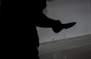 Поножовщина возле кафе в Горно-Алтайске едва не закончилась гибелью человека