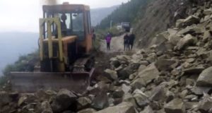 Из-за оползня закрыто движение по перевалу Кату-Ярык